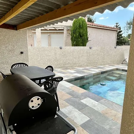 Maison- *